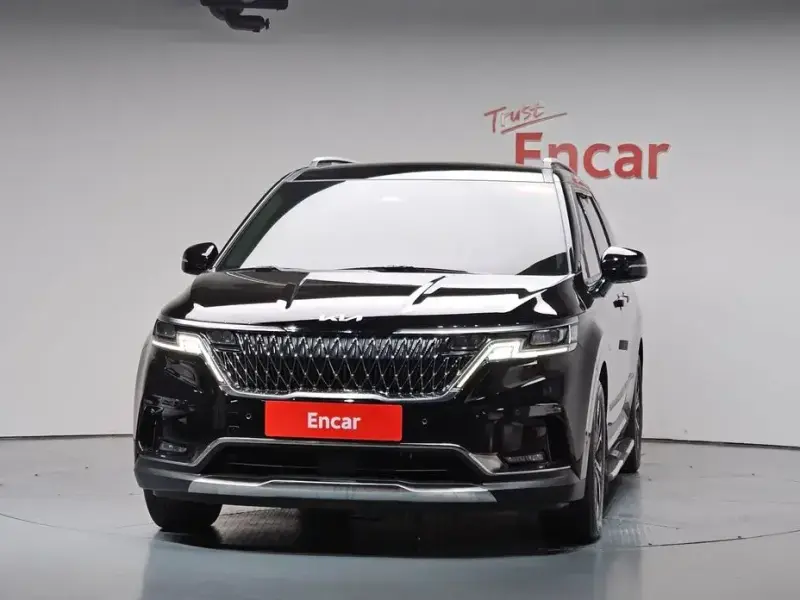 2022 Kia Carnival с пробегом 106 280 км