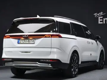 2021 Kia Carnival с пробегом 142 534 км