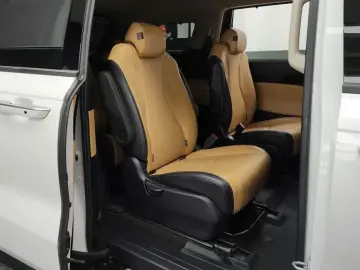 2021 Kia Carnival с пробегом 142 534 км