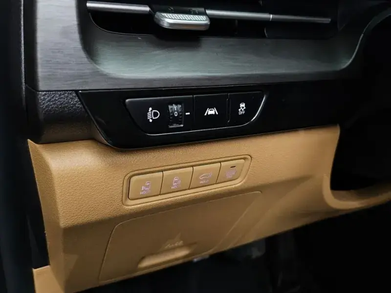 2022 Kia Carnival с пробегом 106 280 км