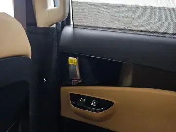 2022 Kia Carnival с пробегом 106 280 км