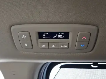 2022 Kia Carnival с пробегом 106 280 км