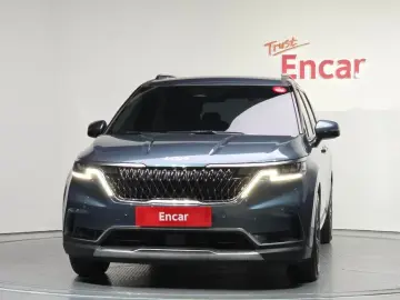 2022 Kia Carnival с пробегом 83 678 км