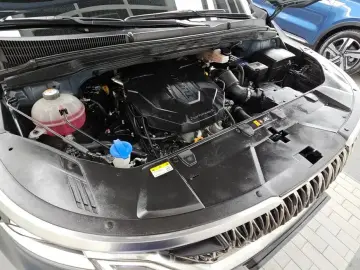 2022 Kia Carnival с пробегом 83 678 км