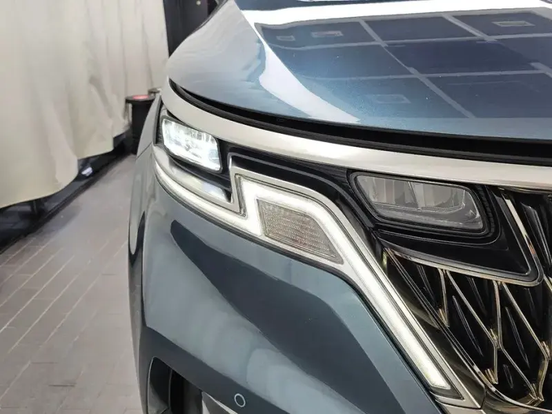 2022 Kia Carnival с пробегом 83 678 км