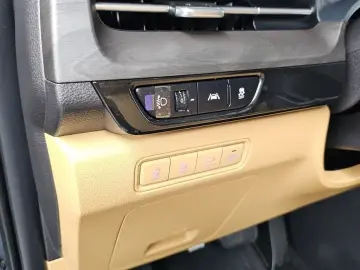 2022 Kia Carnival с пробегом 83 678 км