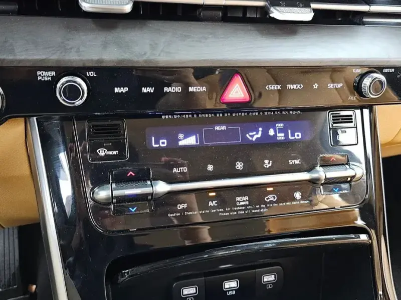 2022 Kia Carnival с пробегом 83 678 км