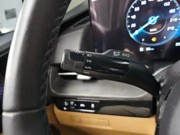 2022 Kia Carnival с пробегом 83 678 км