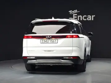 2022 Kia Carnival с пробегом 98 234 км