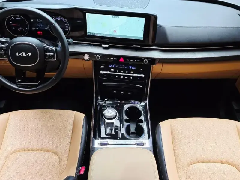 2022 Kia Carnival с пробегом 98 234 км