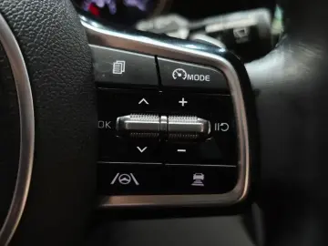 2022 Kia Carnival с пробегом 98 234 км