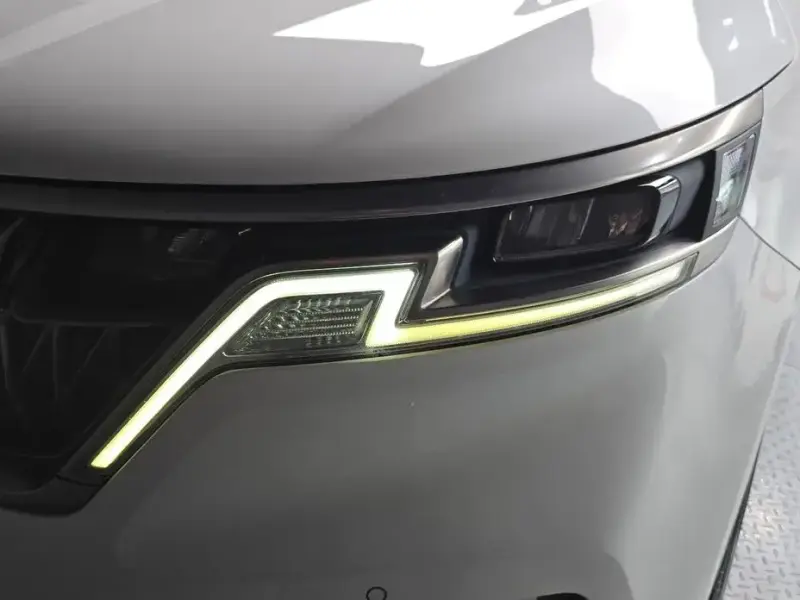 2022 Kia Carnival с пробегом 98 234 км