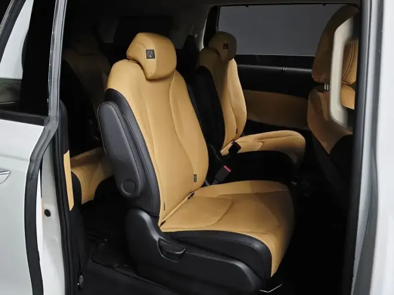 2022 Kia Carnival с пробегом 98 234 км