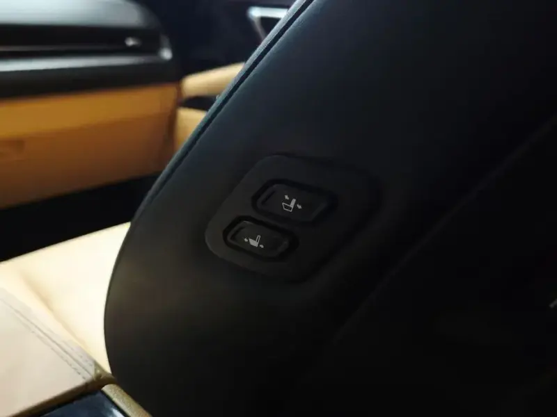 2022 Kia Carnival с пробегом 98 234 км