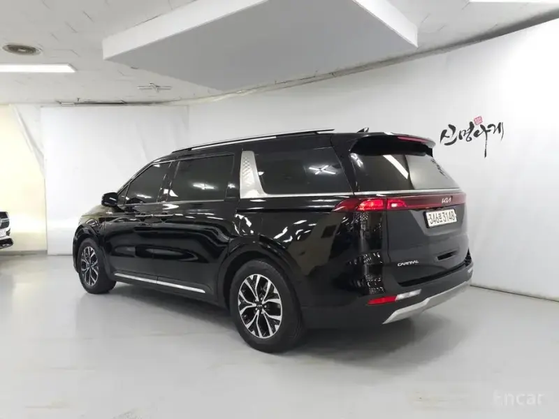 2022 Kia Carnival с пробегом 106 277 км
