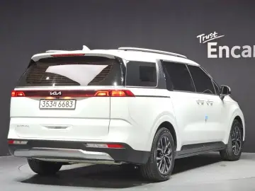2022 Kia Carnival с пробегом 87 605 км