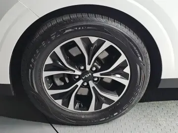 2022 Kia Carnival с пробегом 87 605 км