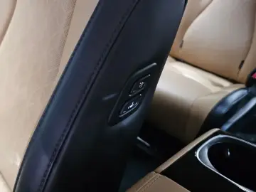 2022 Kia Carnival с пробегом 87 605 км