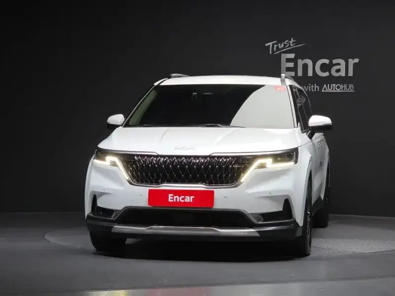 2022 Kia Carnival с пробегом 107 186 км