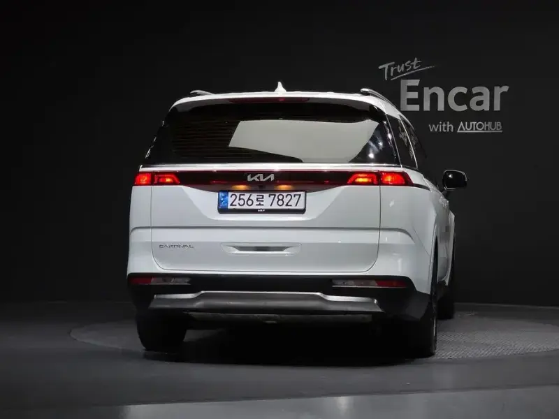 2022 Kia Carnival с пробегом 85 839 км
