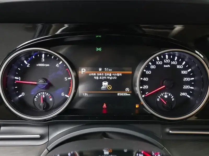 2022 Kia Carnival с пробегом 85 839 км