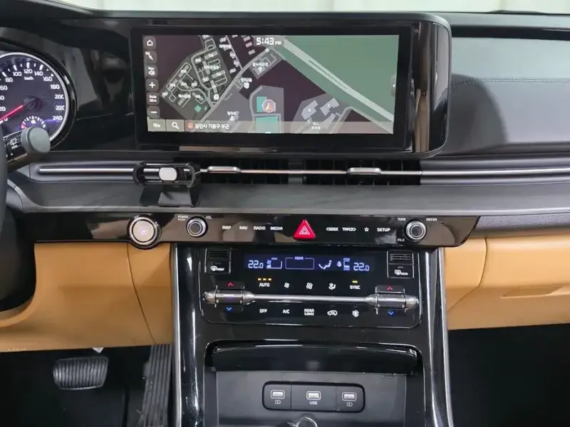 2022 Kia Carnival с пробегом 85 839 км