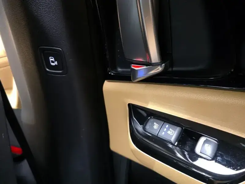 2022 Kia Carnival с пробегом 109 911 км