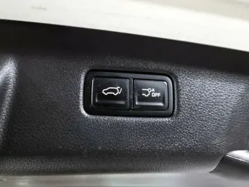 2022 Kia Carnival с пробегом 109 911 км