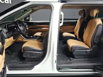 2022 Kia Carnival с пробегом 75 066 км