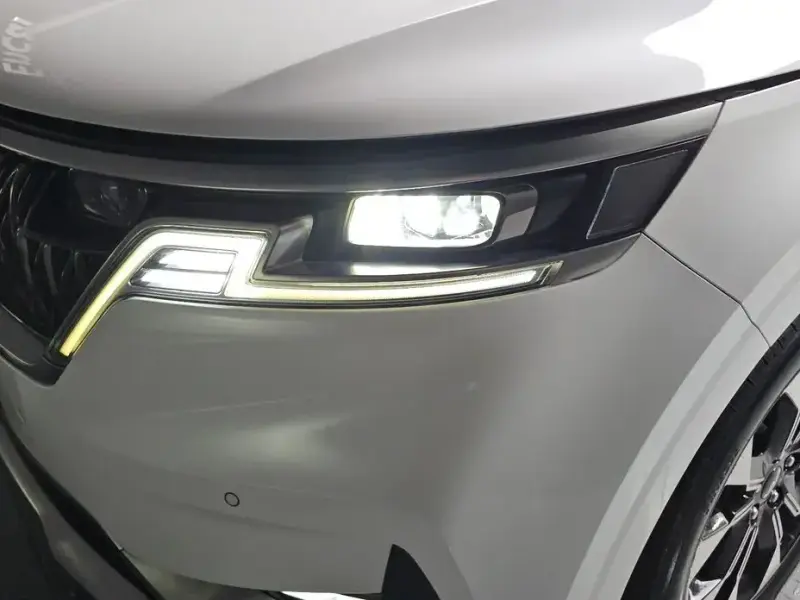 2022 Kia Carnival с пробегом 75 066 км