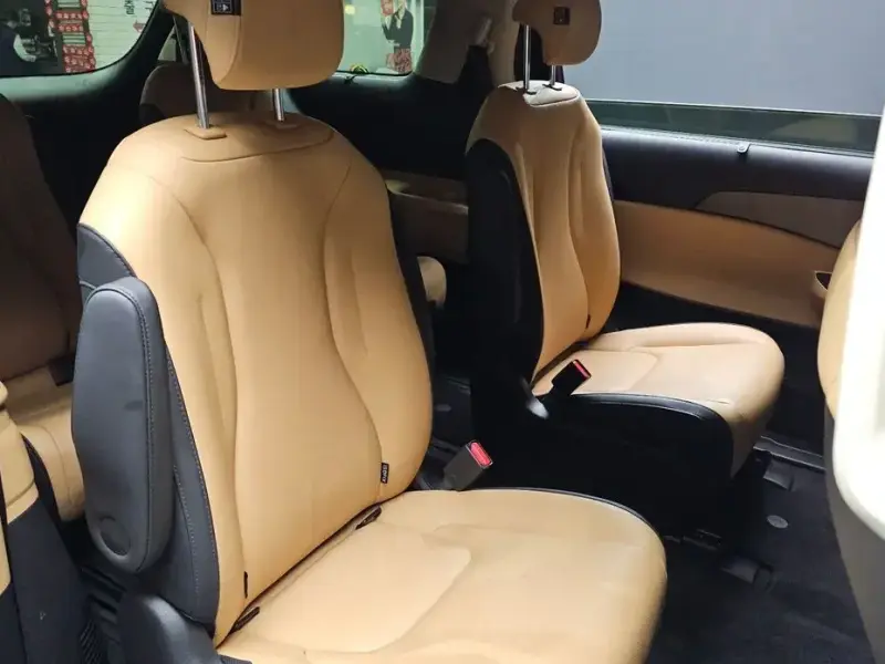 2022 Kia Carnival с пробегом 75 066 км