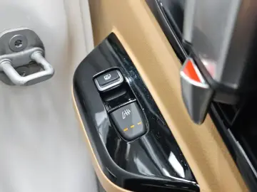 2022 Kia Carnival с пробегом 75 066 км