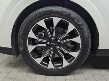 2022 Kia Carnival с пробегом 102 610 км