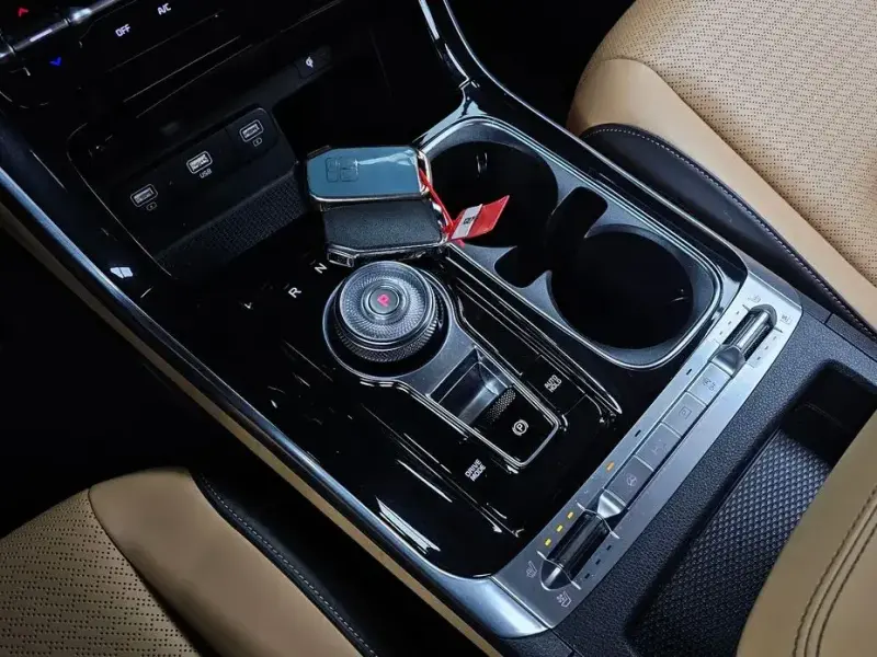 2022 Kia Carnival с пробегом 102 610 км