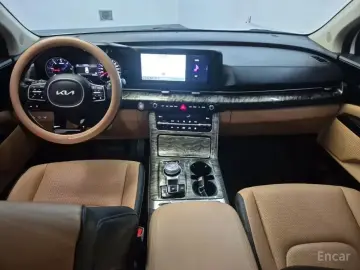 2023 Kia Carnival с пробегом 87 744 км