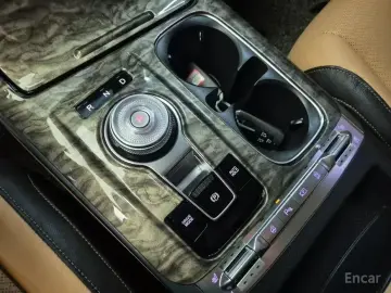 2023 Kia Carnival с пробегом 87 744 км