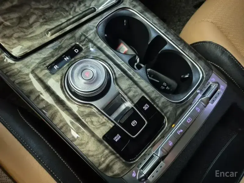2023 Kia Carnival с пробегом 87 744 км