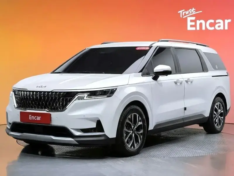 2022 Kia Carnival с пробегом 50 088 км