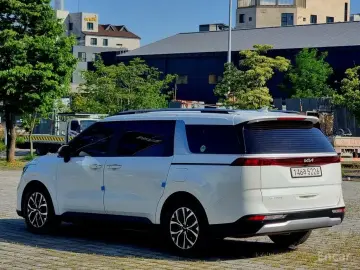 2021 Kia Carnival с пробегом 58 376 км