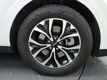 2022 Kia Carnival с пробегом 50 088 км