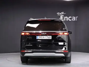 2022 Kia Carnival с пробегом 75 580 км