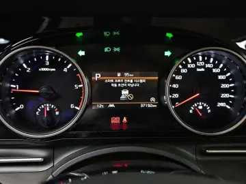 2021 Kia Carnival с пробегом 37 192 км