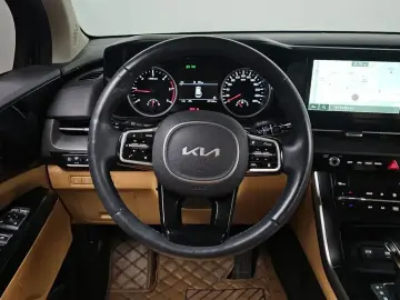 2021 Kia Carnival с пробегом 37 192 км