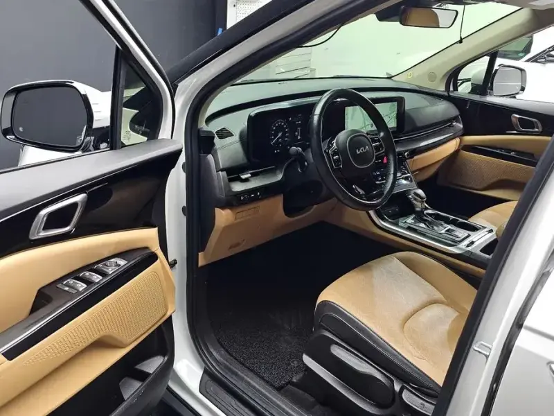 2022 Kia Carnival с пробегом 153 904 км