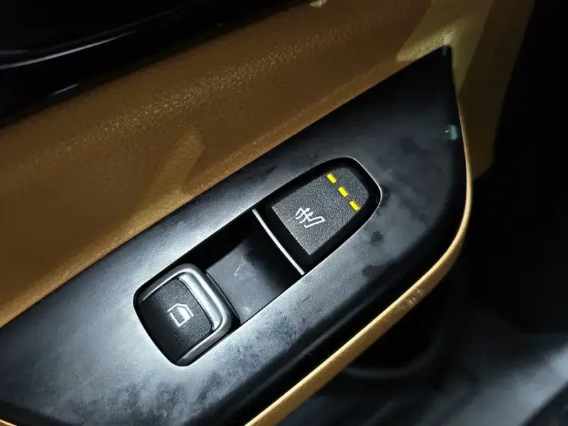 2022 Kia Carnival с пробегом 153 904 км