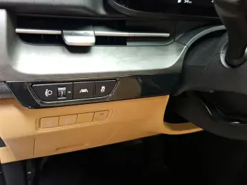 2022 Kia Carnival с пробегом 153 904 км