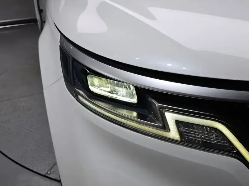 2022 Kia Carnival с пробегом 153 904 км
