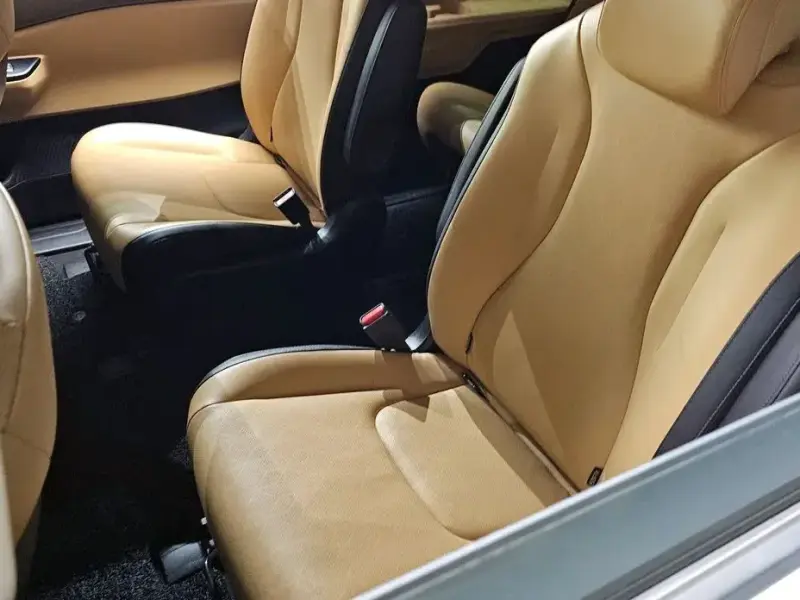 2022 Kia Carnival с пробегом 153 904 км