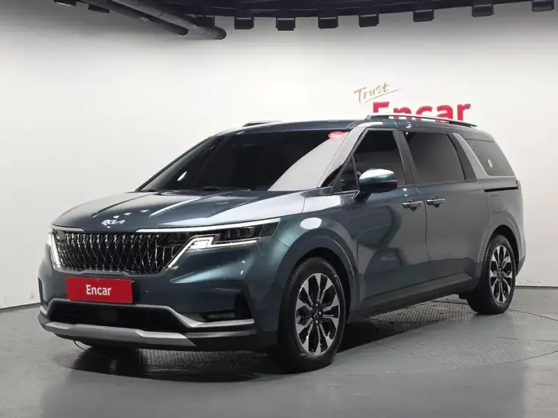 2022 Kia Carnival с пробегом 67 824 км