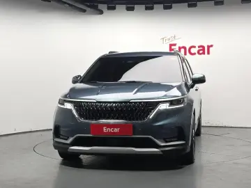 2022 Kia Carnival с пробегом 67 824 км